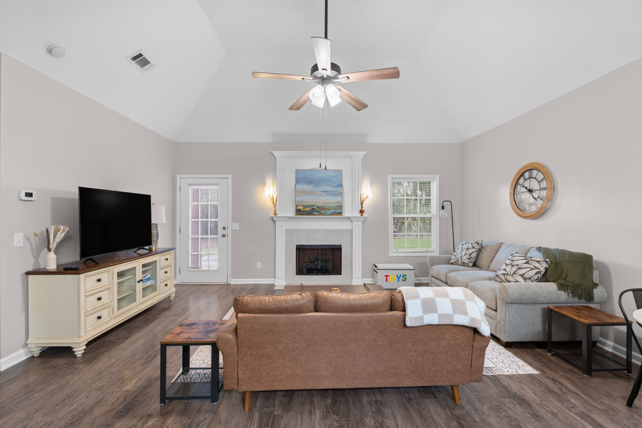 Full living room view Full living room view