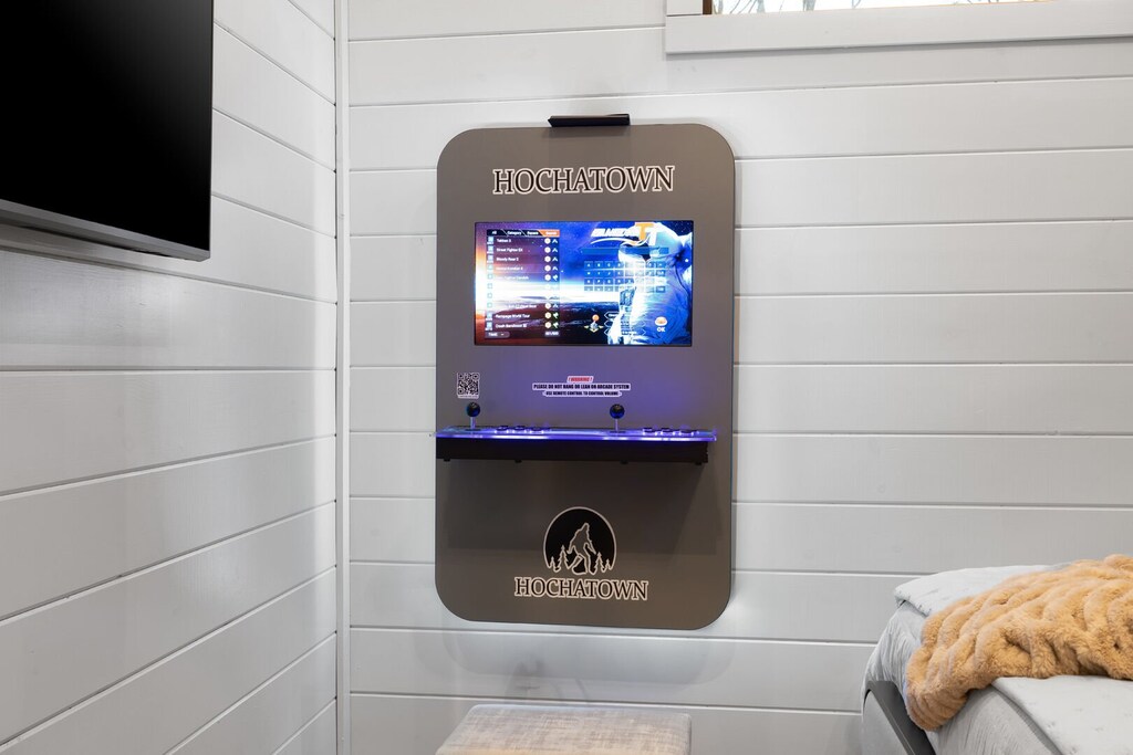 Arcade games upstairs in bunk room