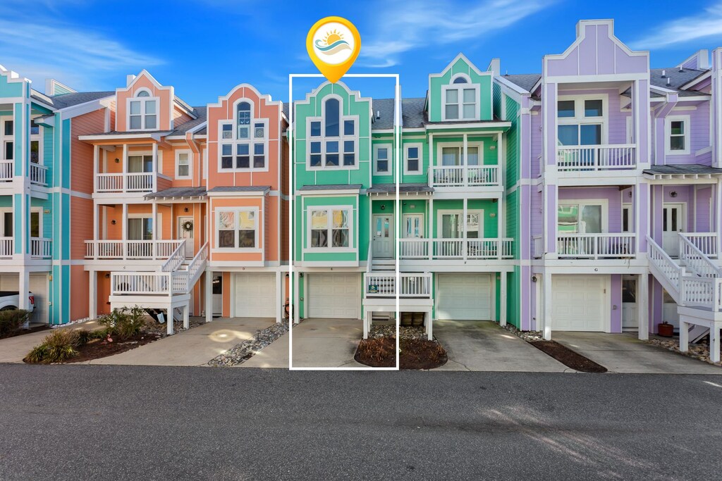 Start your unforgettable vacation at Emerald Shores!