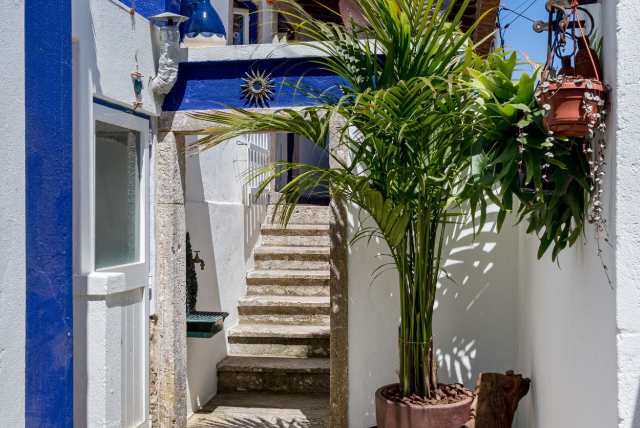 Property Image 2 - Tranquil House near Colares