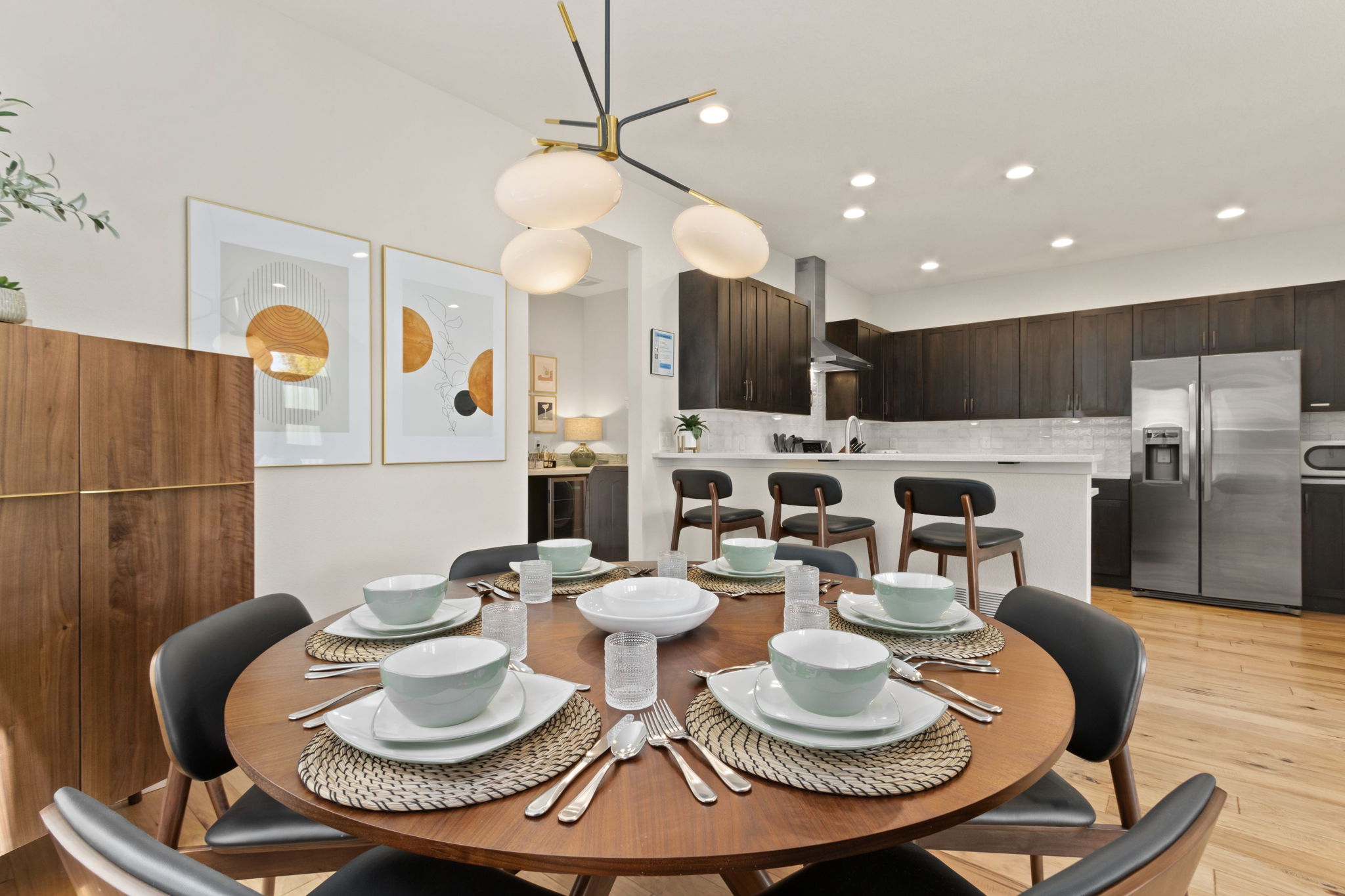 Dining Area and Kitchen | Comfortable seating for 6!