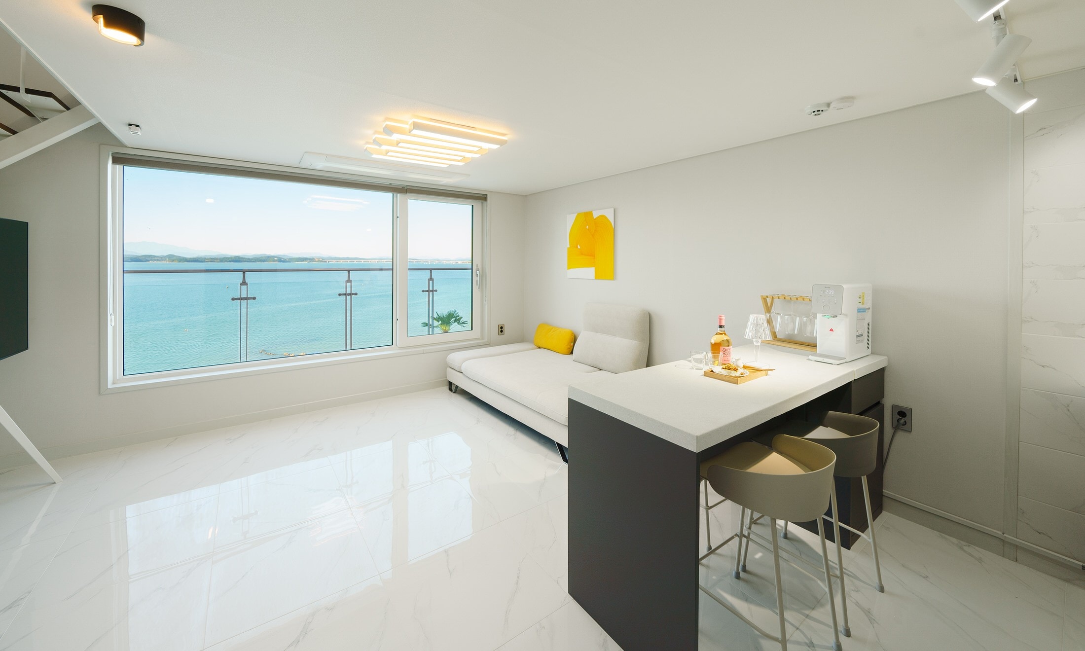 Property Image 1 - Ocean 02 