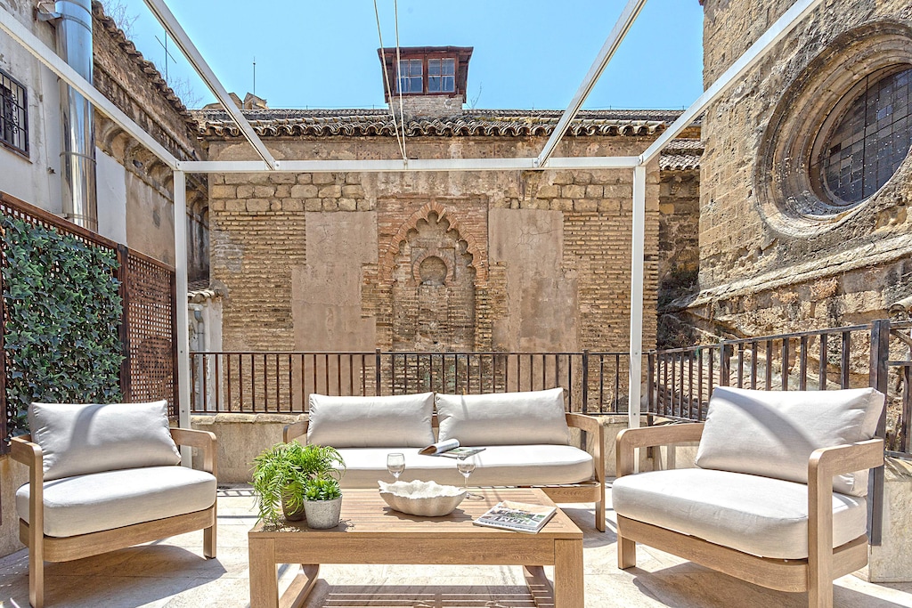 Rooms: Balcony/Terrace