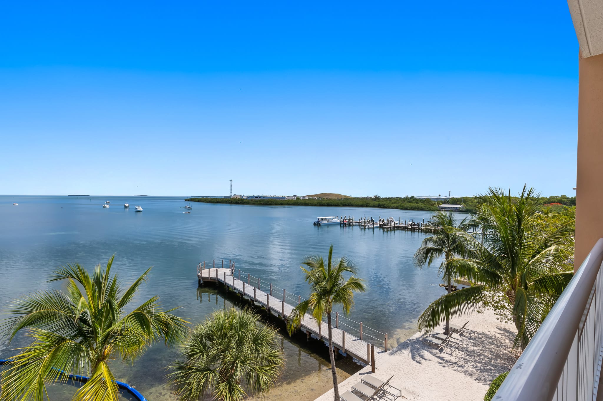 Property Image 1 - Ocean Front 2BR Residence with Rooftop Balcony