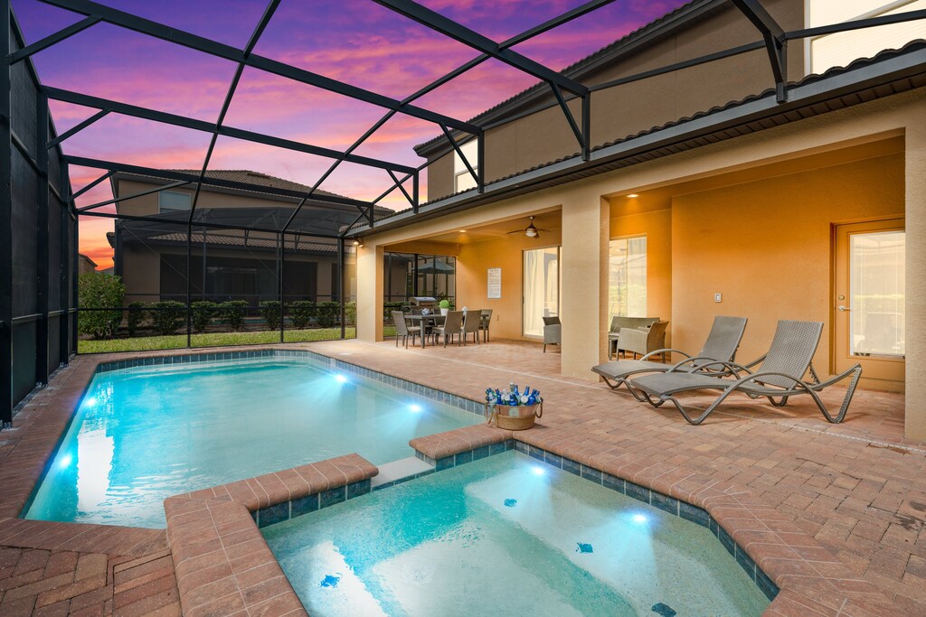 Enjoy the lovely evening sunsets outside by the private pool.