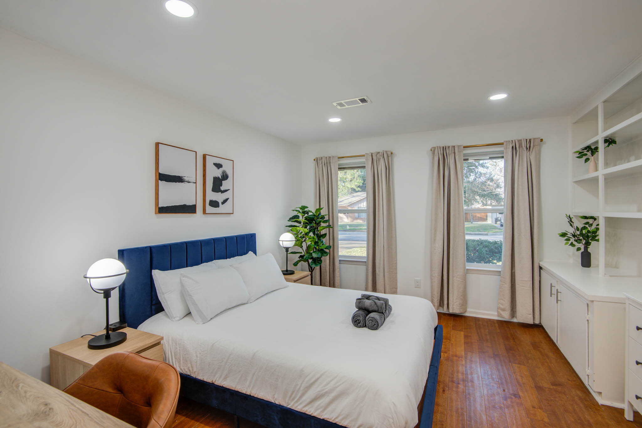 From the moment you step into this bedroom, you’ll feel a sense of calm tranquility with this bedroom’s calm interior, tasteful décor, and homey sense of comfort.