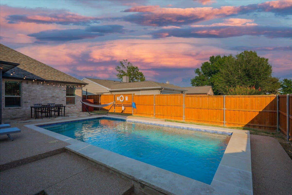 Property Image 1 - Trendy and Modern home w/ a Private Pool