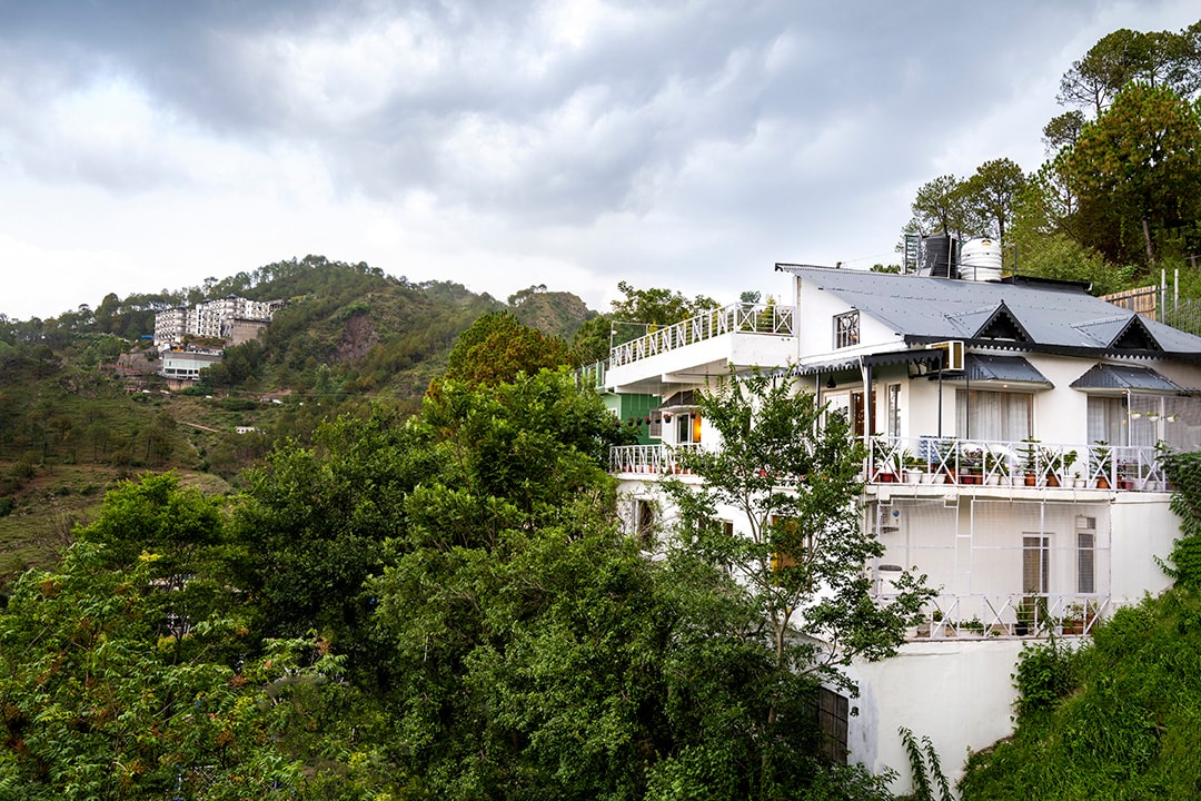 Birds eye view to the Villa 