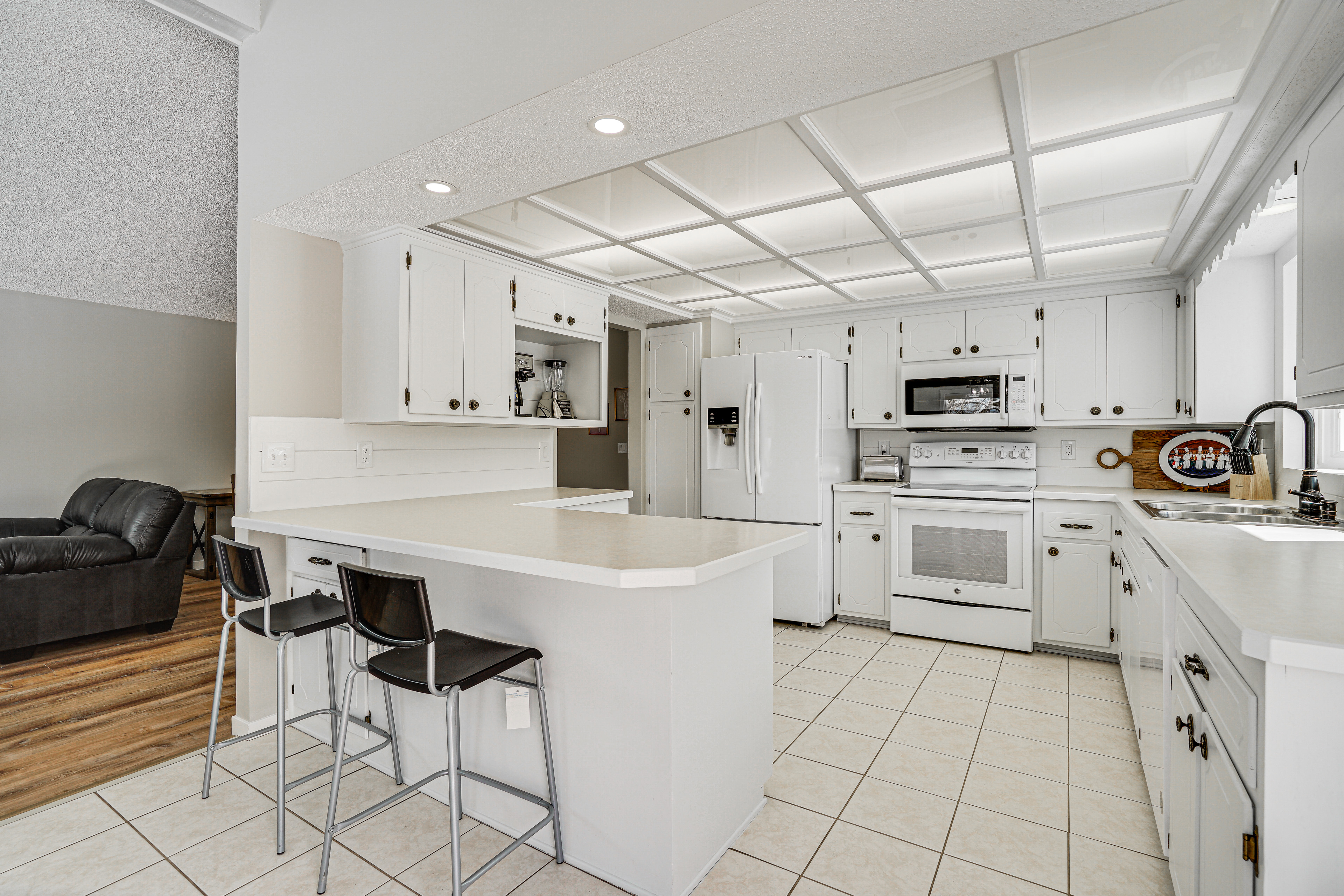 Renovated Blaine Farmhouse w/ Farm Animals!