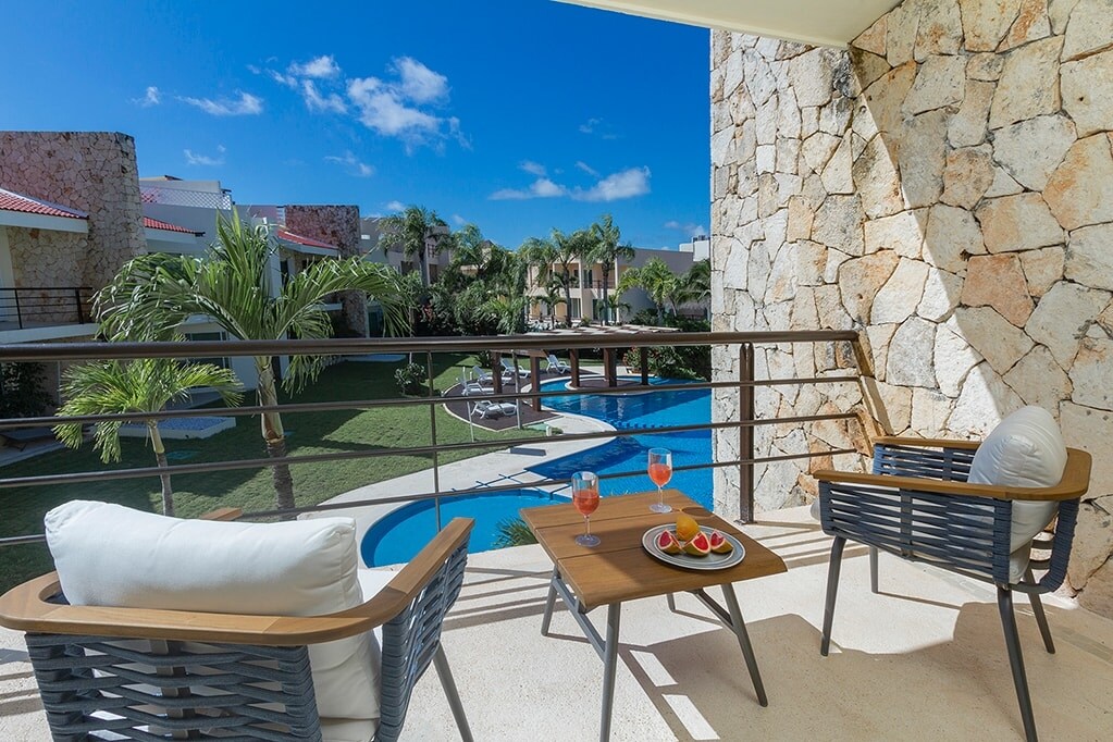 Property Image 2 - 2BR Apt with Lagoon View in Puerto Aventuras