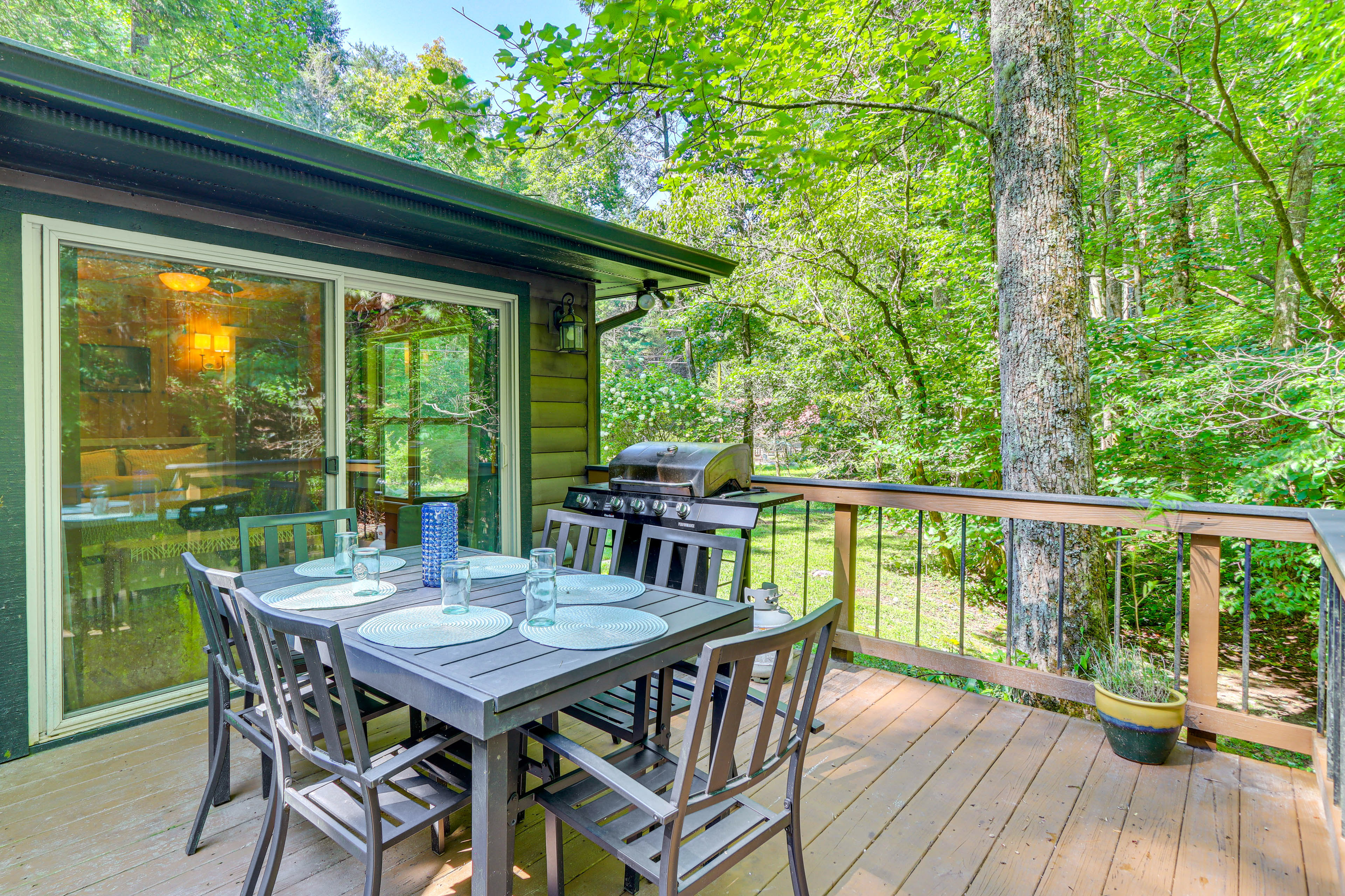 Property Image 2 - Creekside Cabin Rental ~ 8 Mi to Downtown Ellijay!