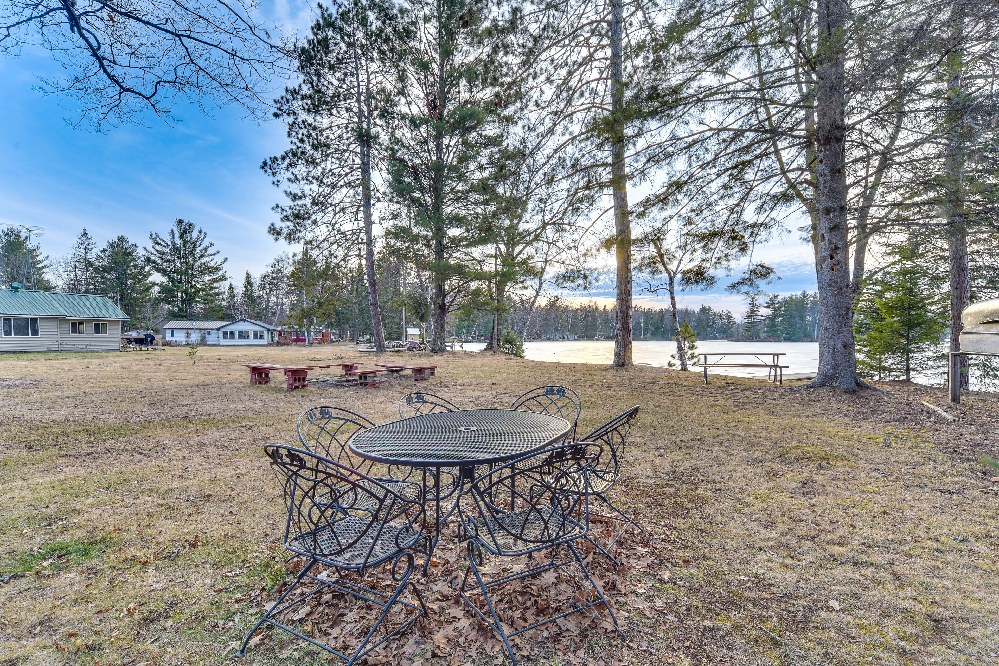 Property Image 1 - Pet-Friendly Couderay Cabin w/ Boat Dock + Grill!