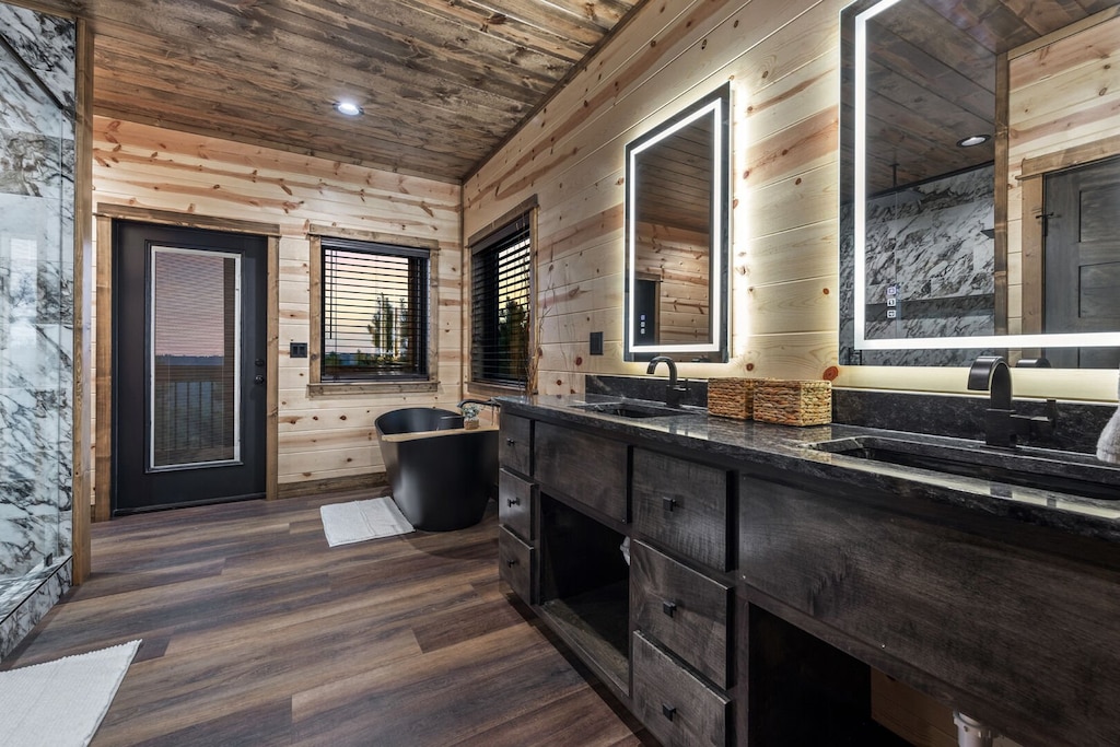 Ensuite dual vanity sink bath