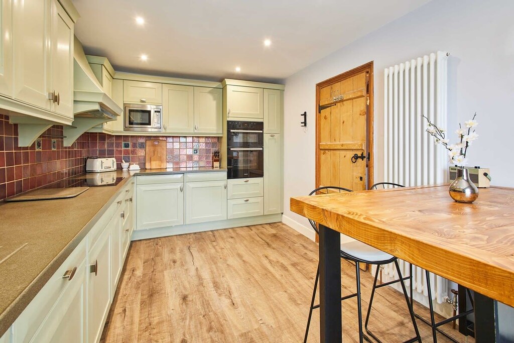 Lime Tree House, Holme - Host & Stay