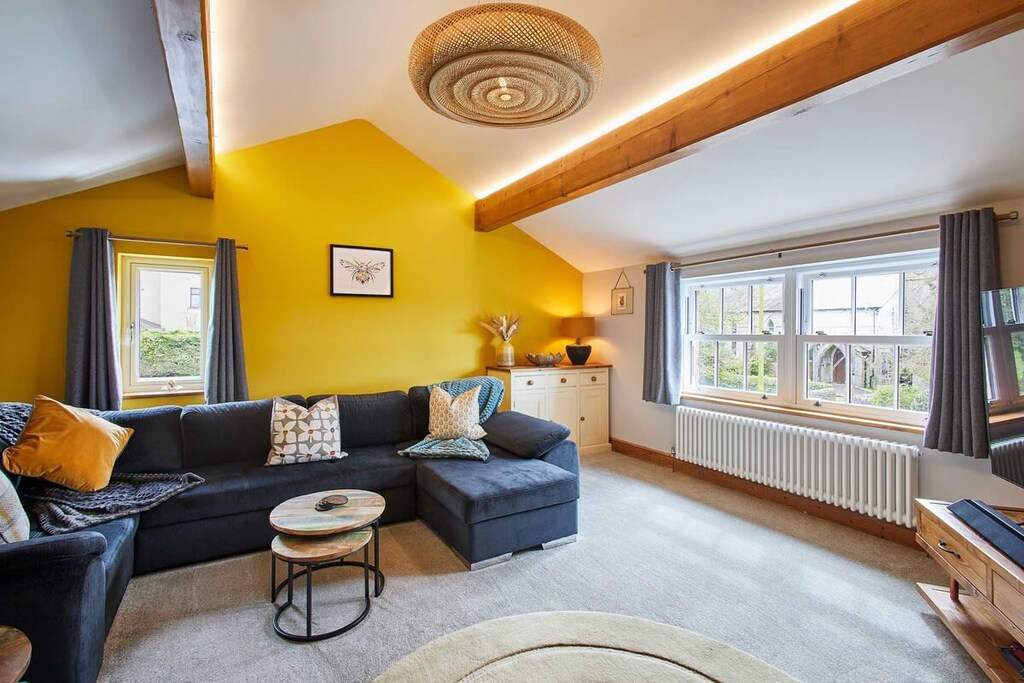 Lime Tree House, Holme - Host & Stay