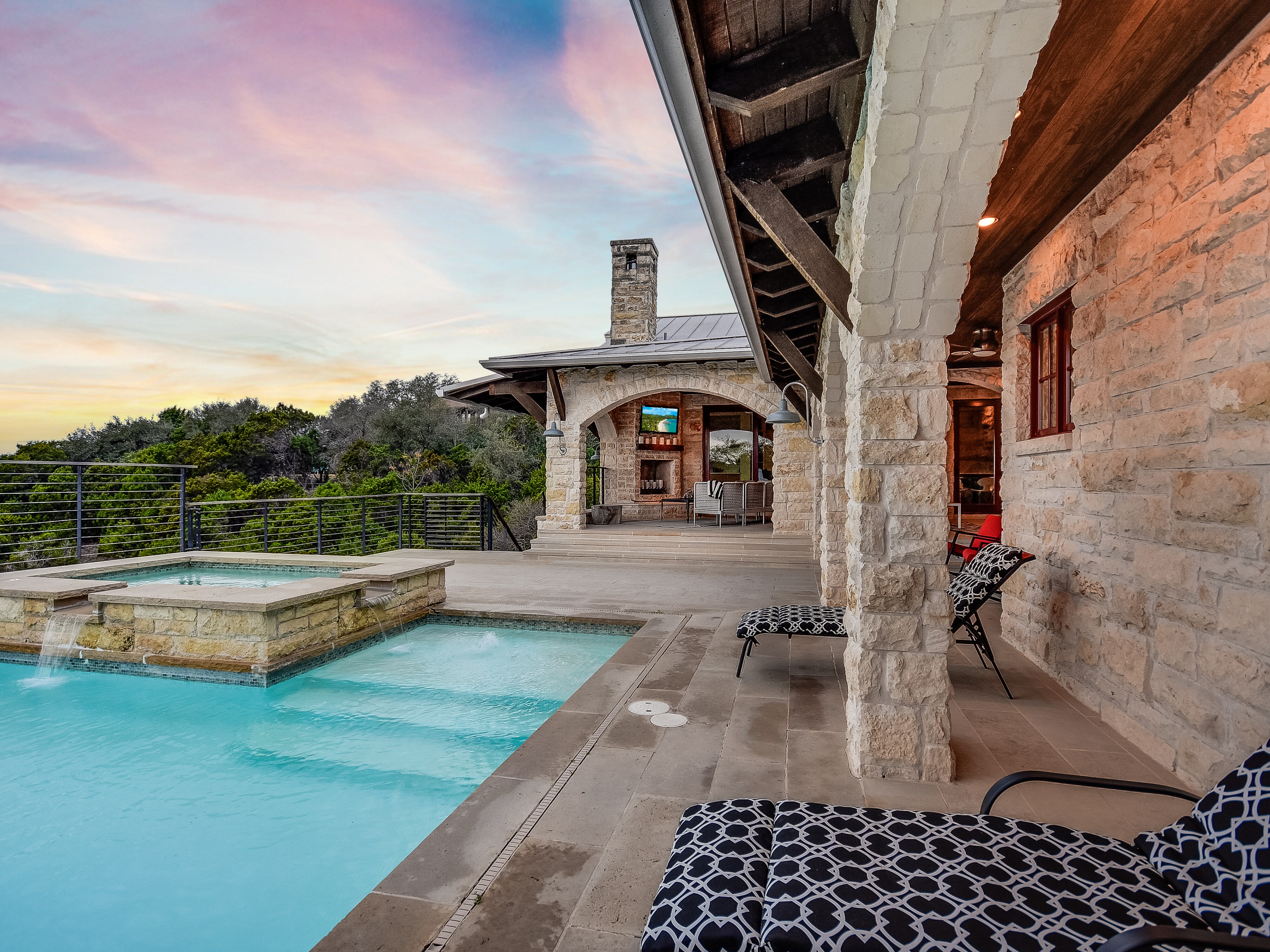 Property Image 2 - Austin Canyon View