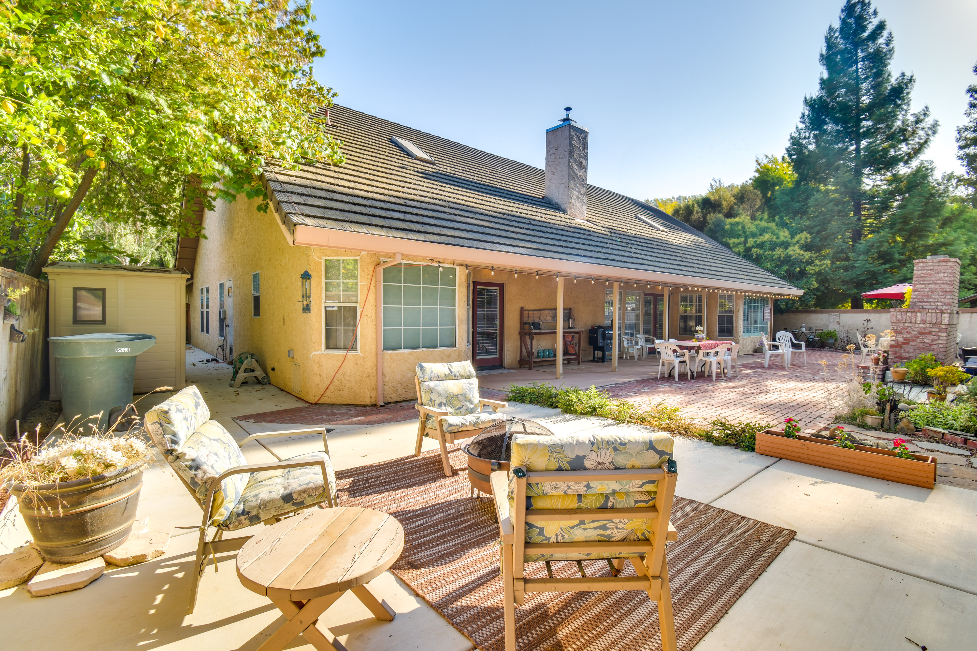 Property Image 1 - Merced Home w/ Fire Pit - Near Applegate Park Zoo!