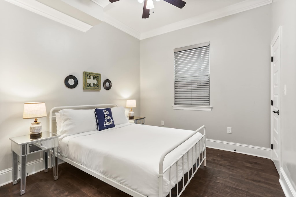 comfortable queen bed 