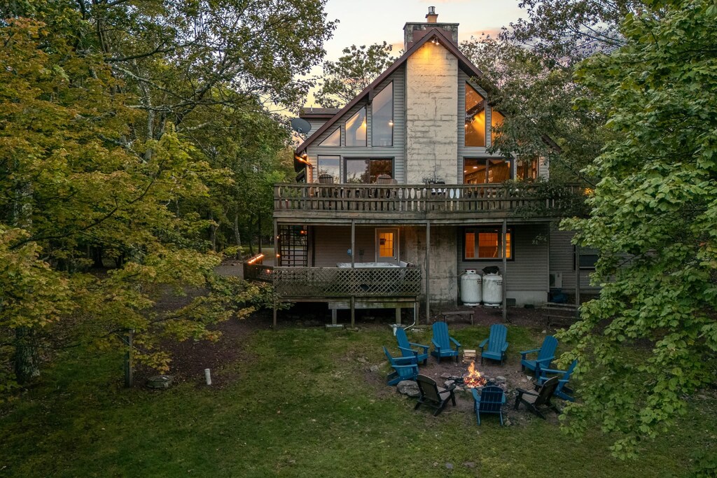 Welcome to Sky View Chalet!