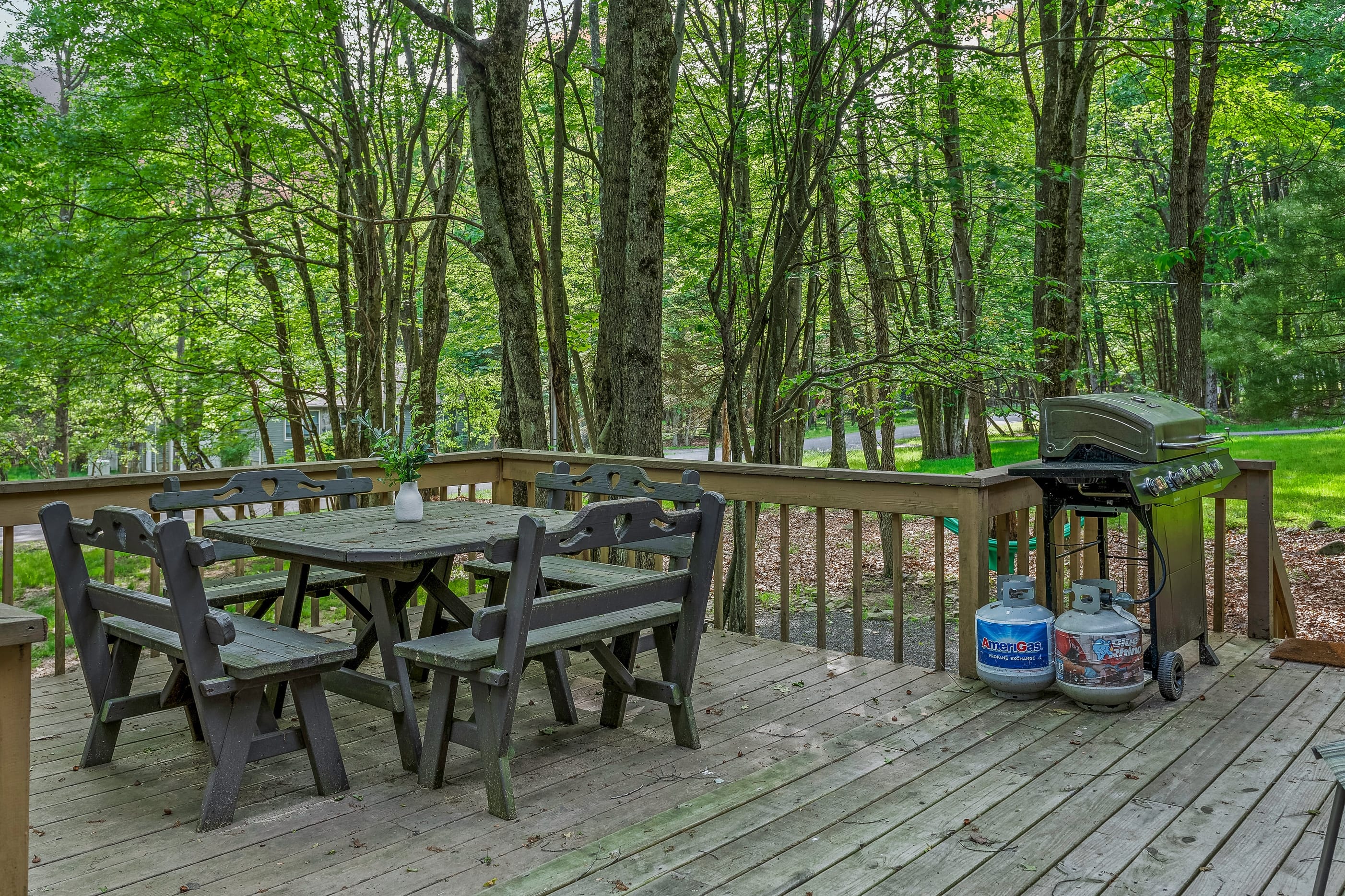 Alfresco Dining with a View.