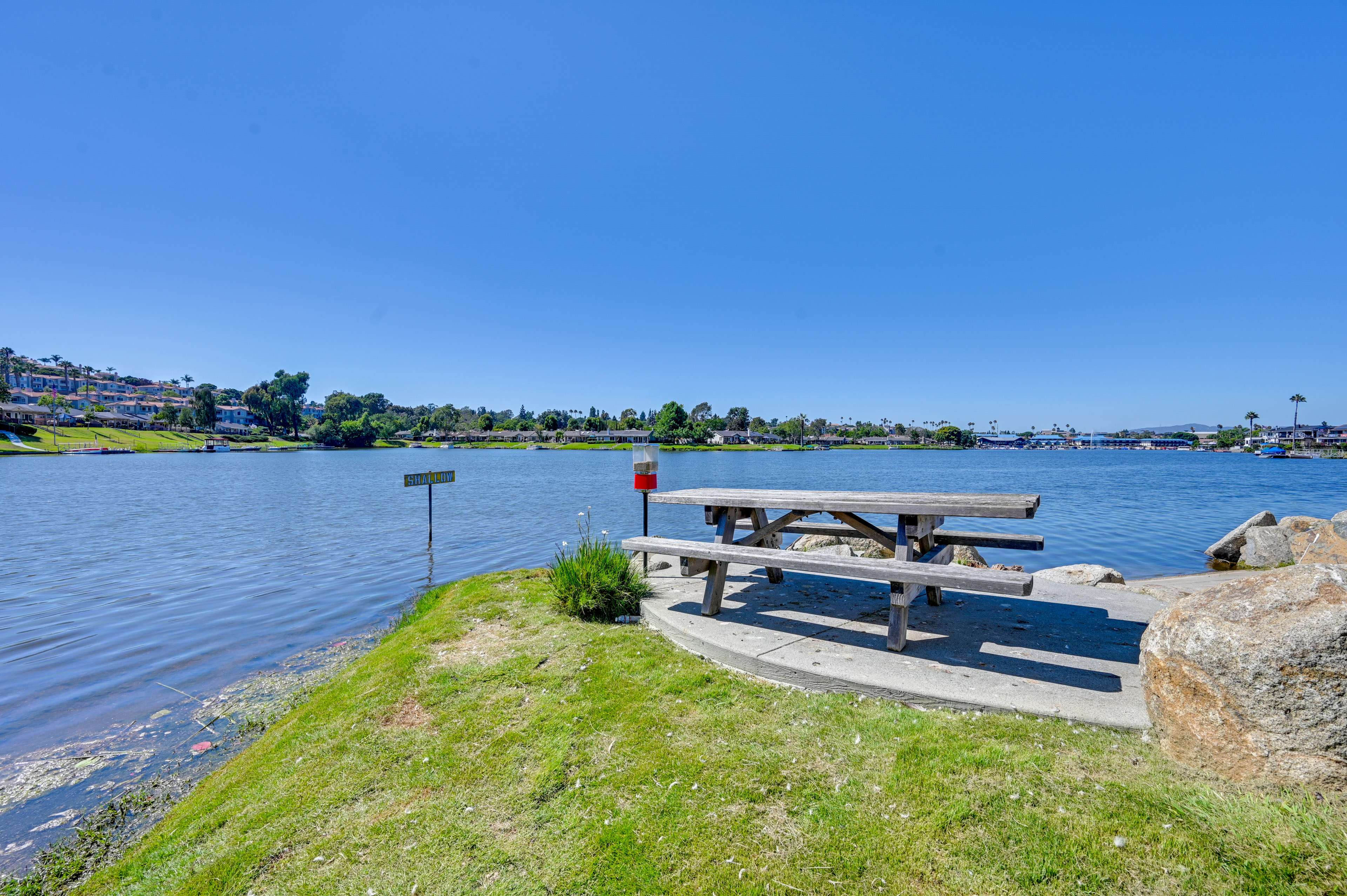 San Marcos Getaway w/ Deck & Lake Views!