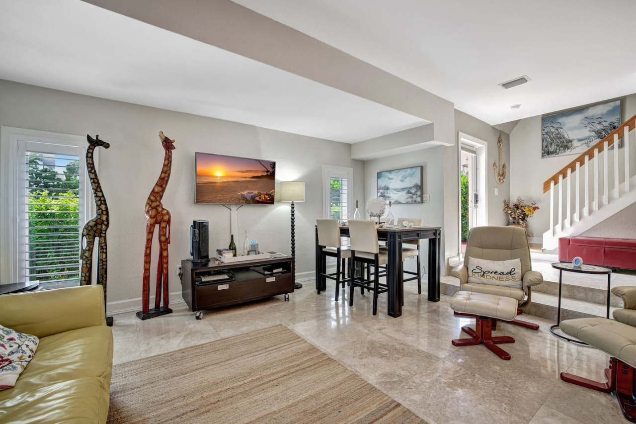 Beach Duplex - 3br/5ba Manor w/ Heated Pool