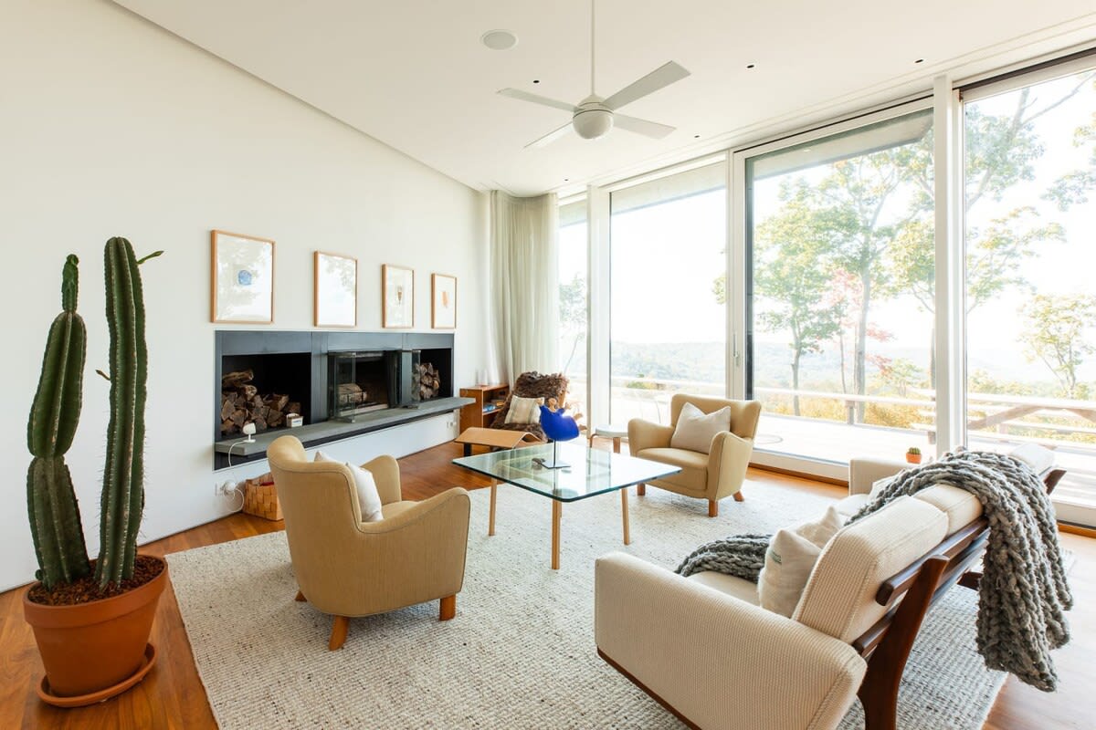 Red Rock Summit: Mtn Escape w/ Pool, Sauna + Views