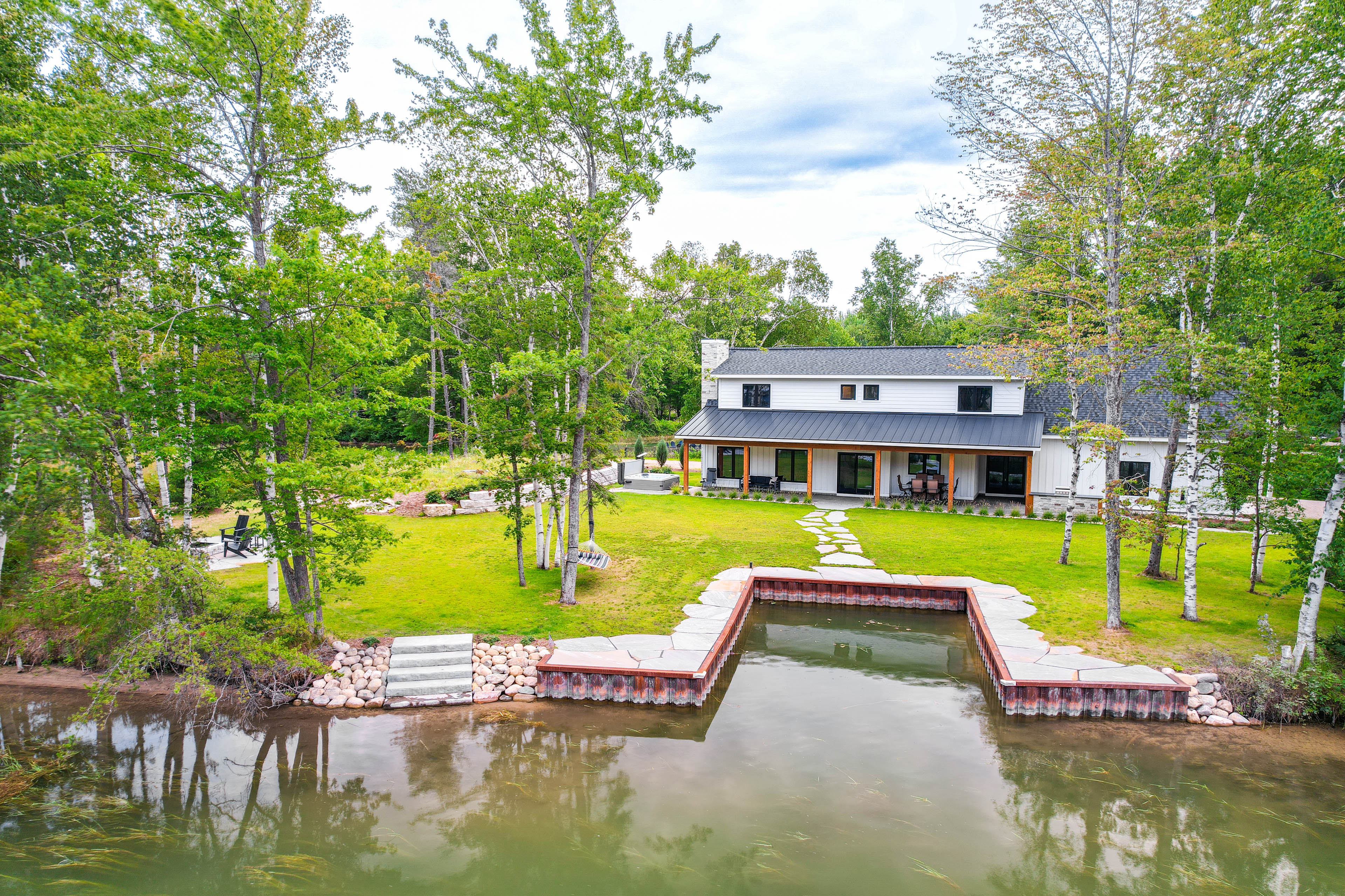 Property Image 2 - Cottage on Crooked River w/ Dock + Slip!