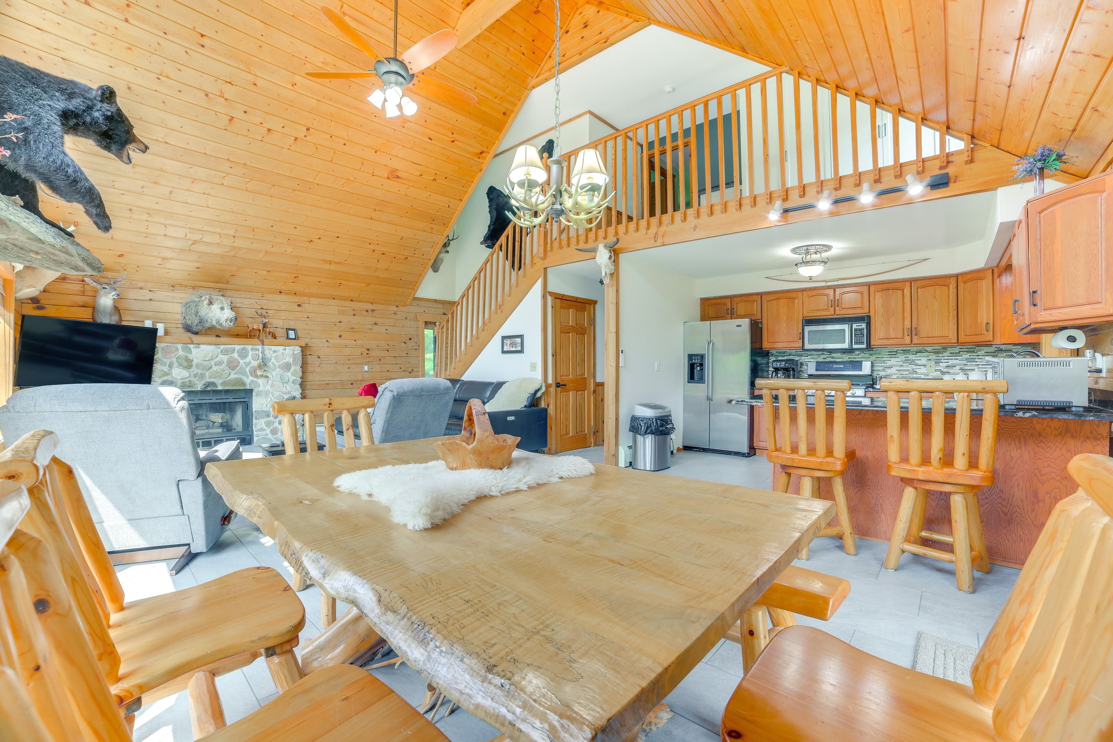 Michigan Cabin w/ On-Site Fishing Pond & Deck