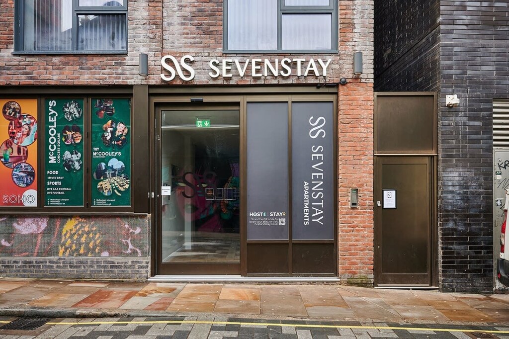 Grouped Rooms, Sevenstay Apartments, Liverpool - Host & Stay
