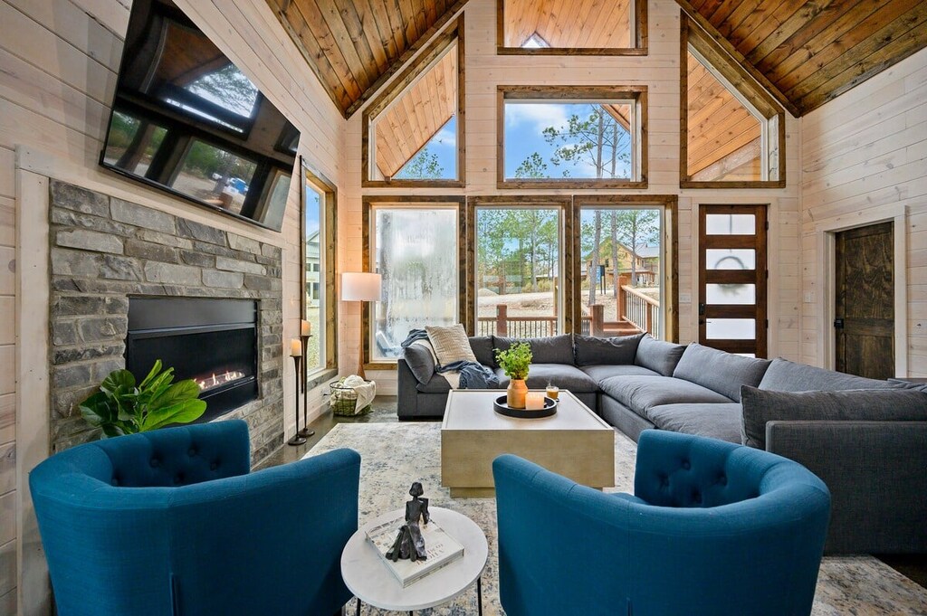Cozy living room with plenty of seating for the whole family