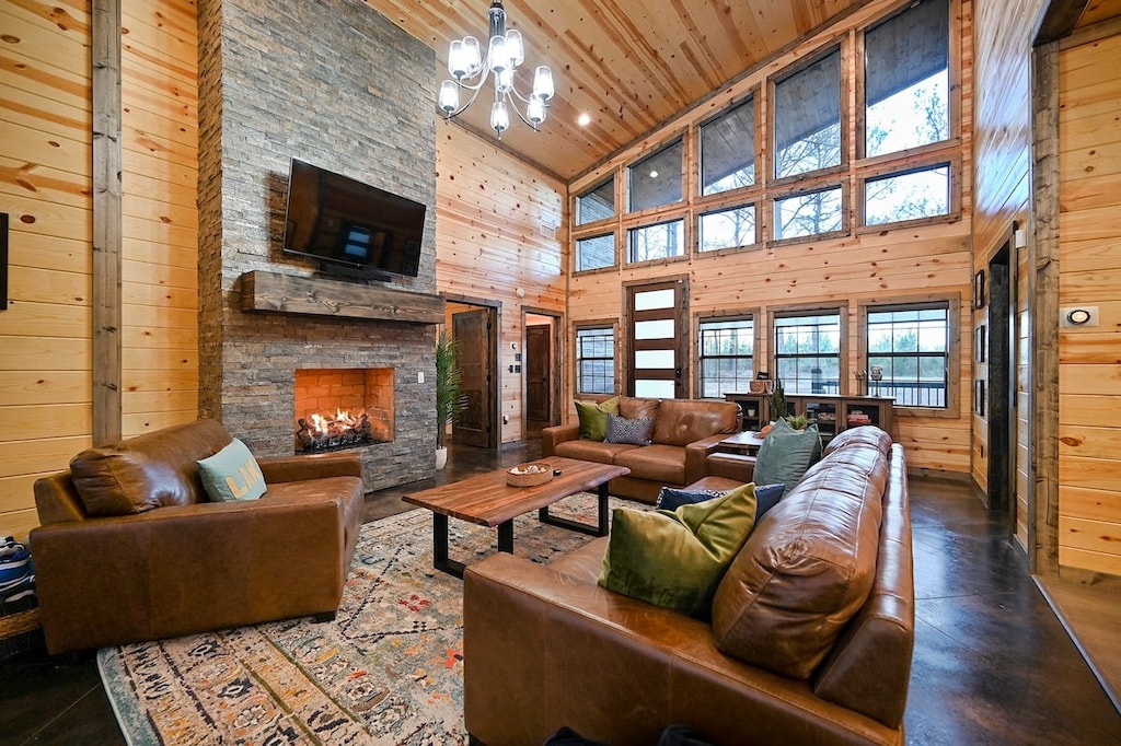 Floor-to-ceiling windows provide beautiful forest views