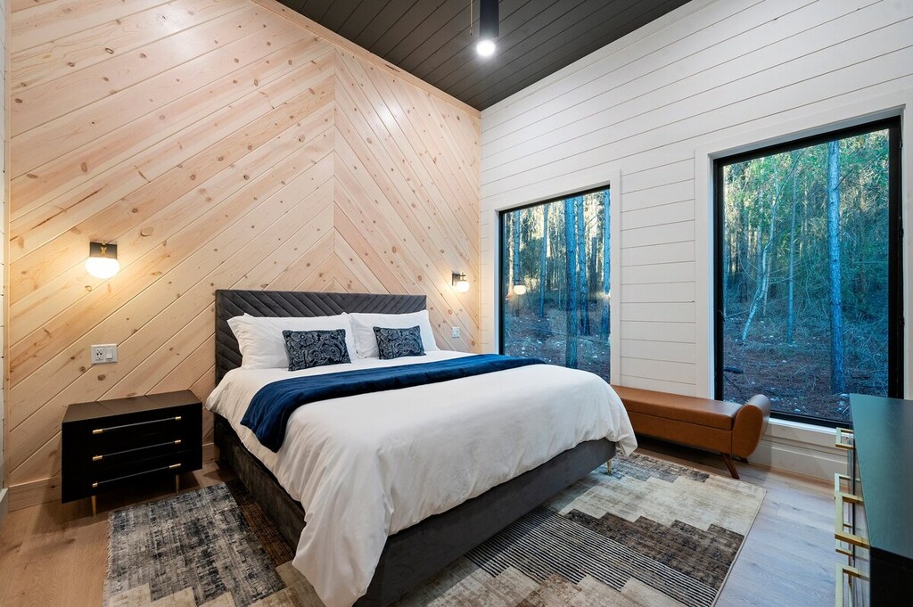 Master bedroom #3 (sleeps 2)