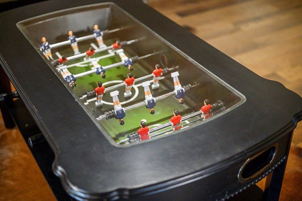 Mini enclosed foosball table