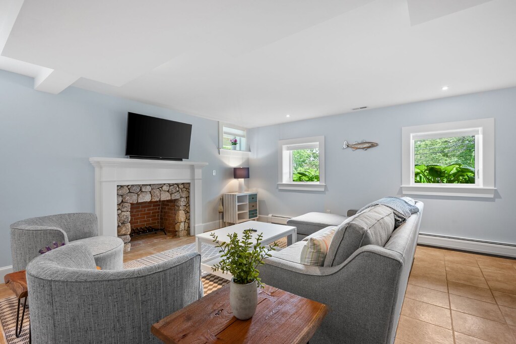 Finished lower level