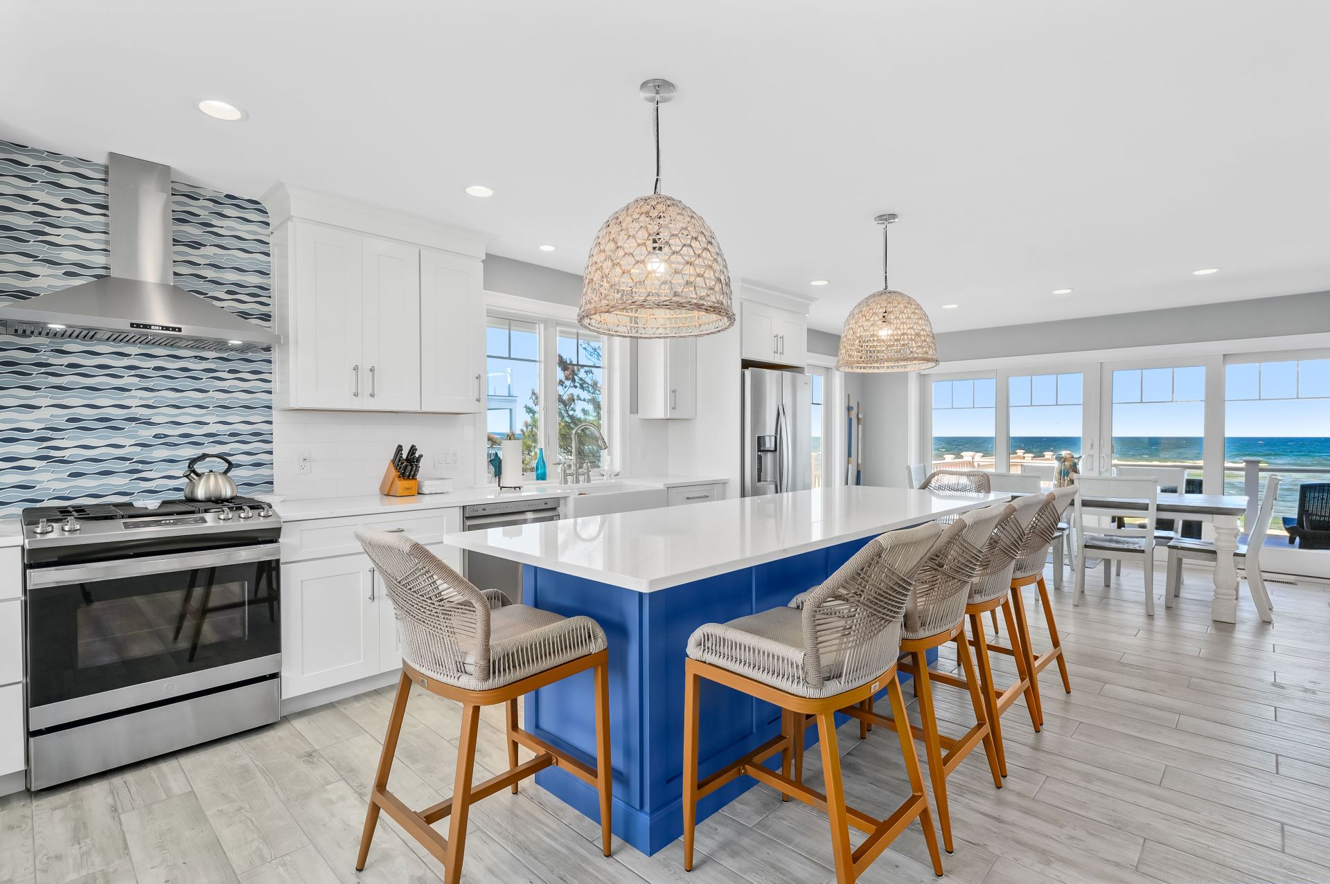 Open Kitchen and Dining area