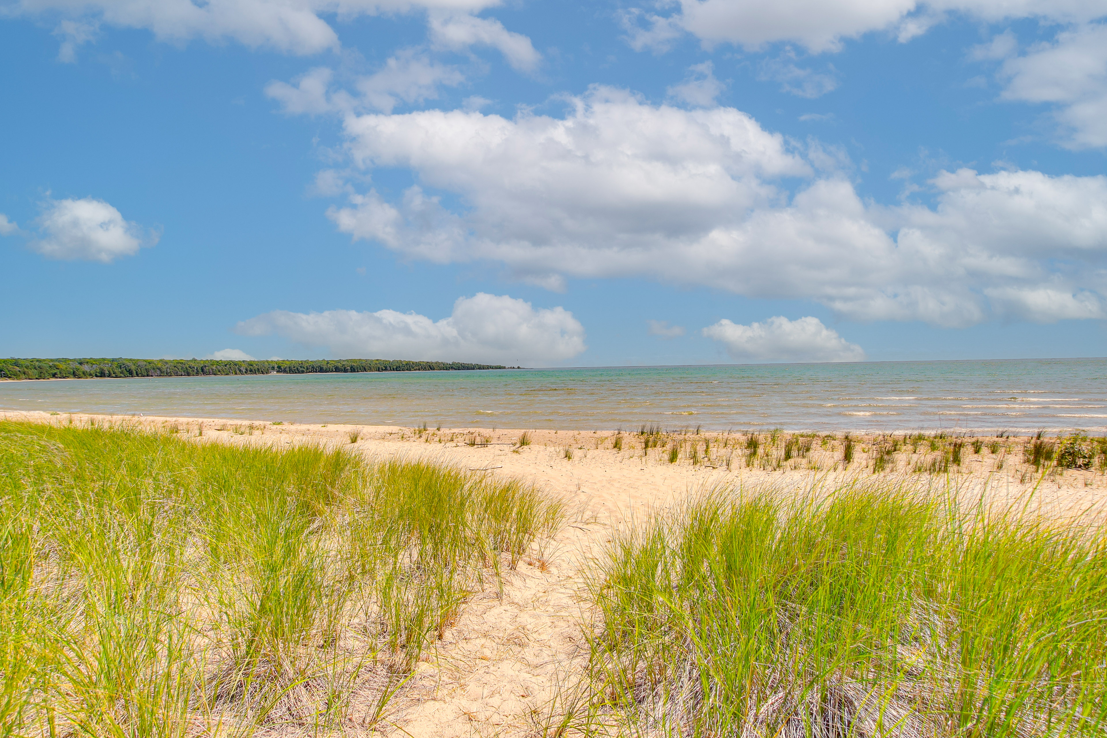 Property Image 2 - Serene Washington Island Getaway w/ Private Beach!