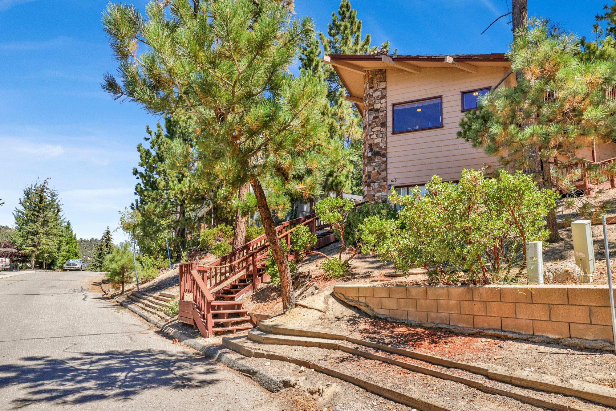 Property Image 2 - COVE LAKEVIEW CABIN #2064