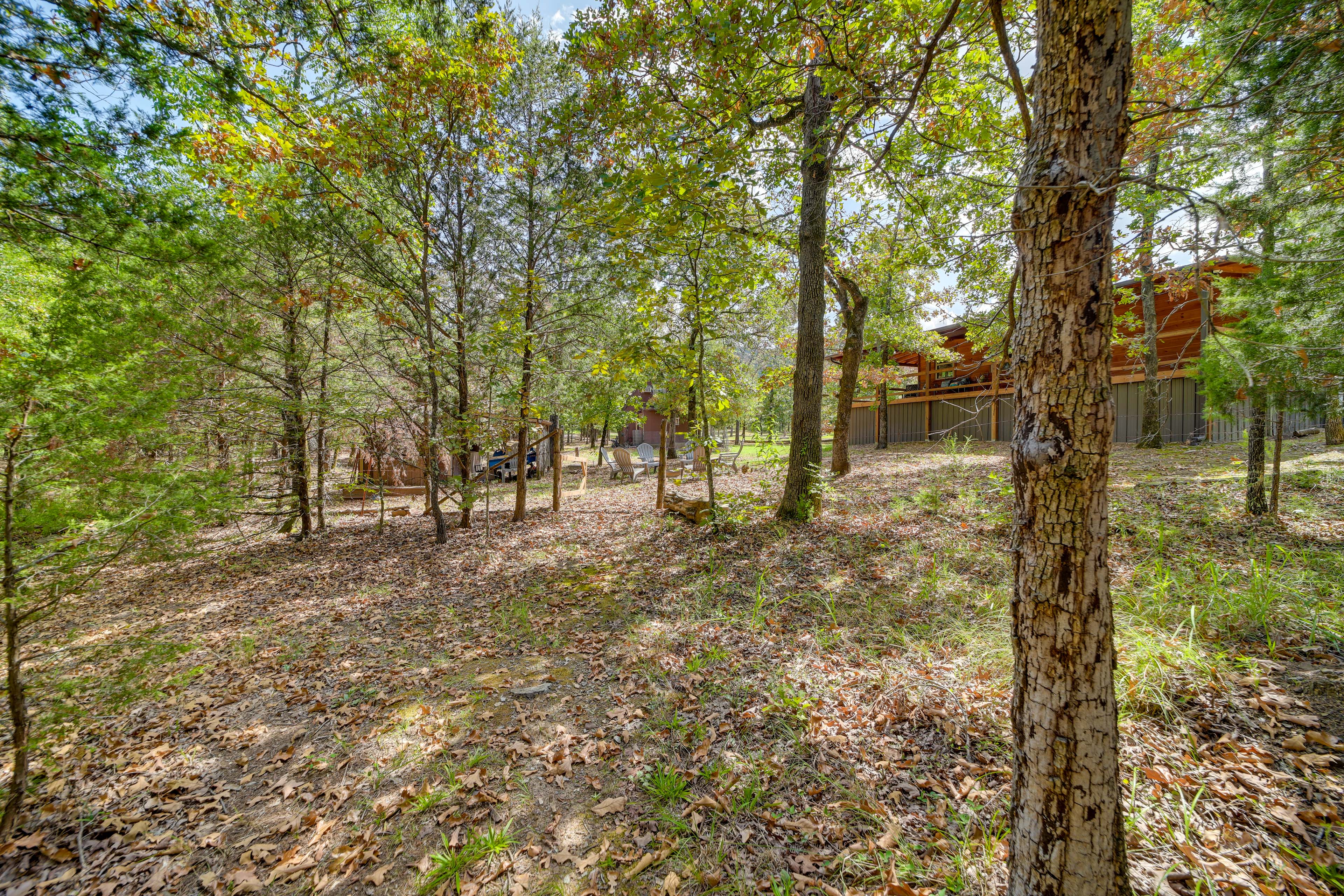 Clayton Cabin w/ Wraparound Deck: Steps to Lake!