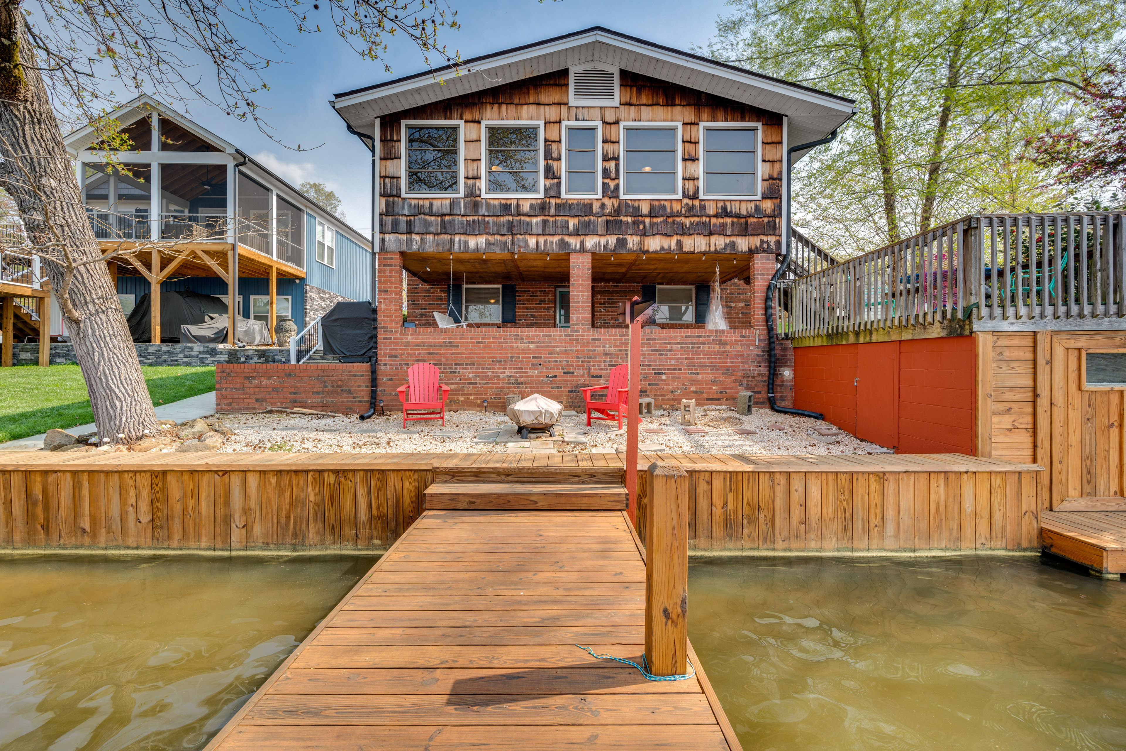 Property Image 2 - Lakefront New London Home: Dock, Fire Pit + Views!