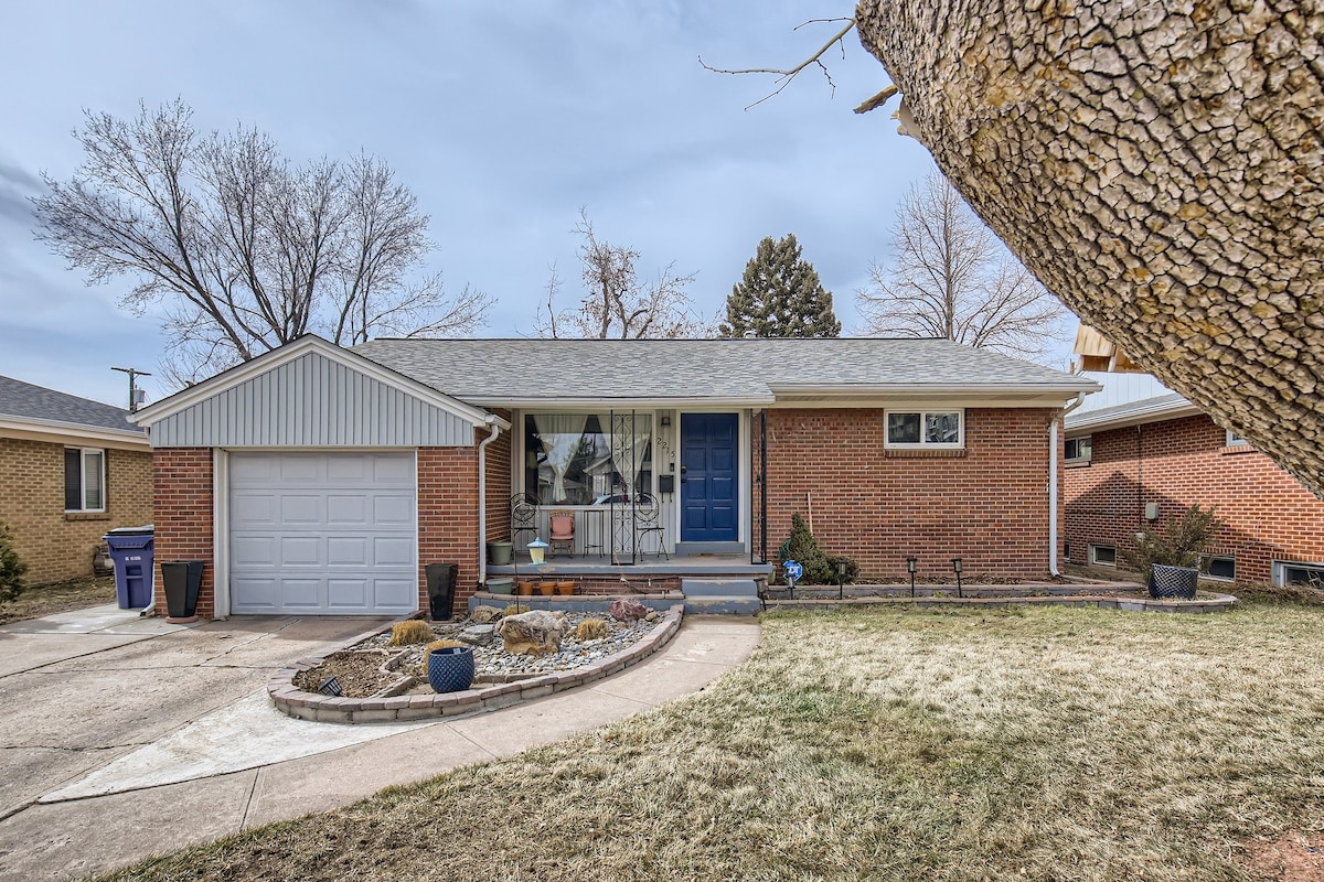 Property Image 1 - Charming Ranch Family Home w Office, DTC