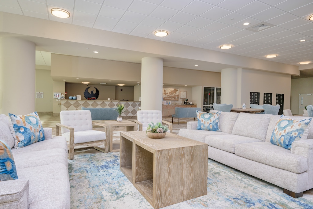 Get together in the welcoming lobby with comfortable seating and friendly Brett/Robinson staff, perfect for your stay