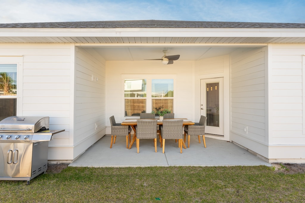 Al fresco dining at its finest!