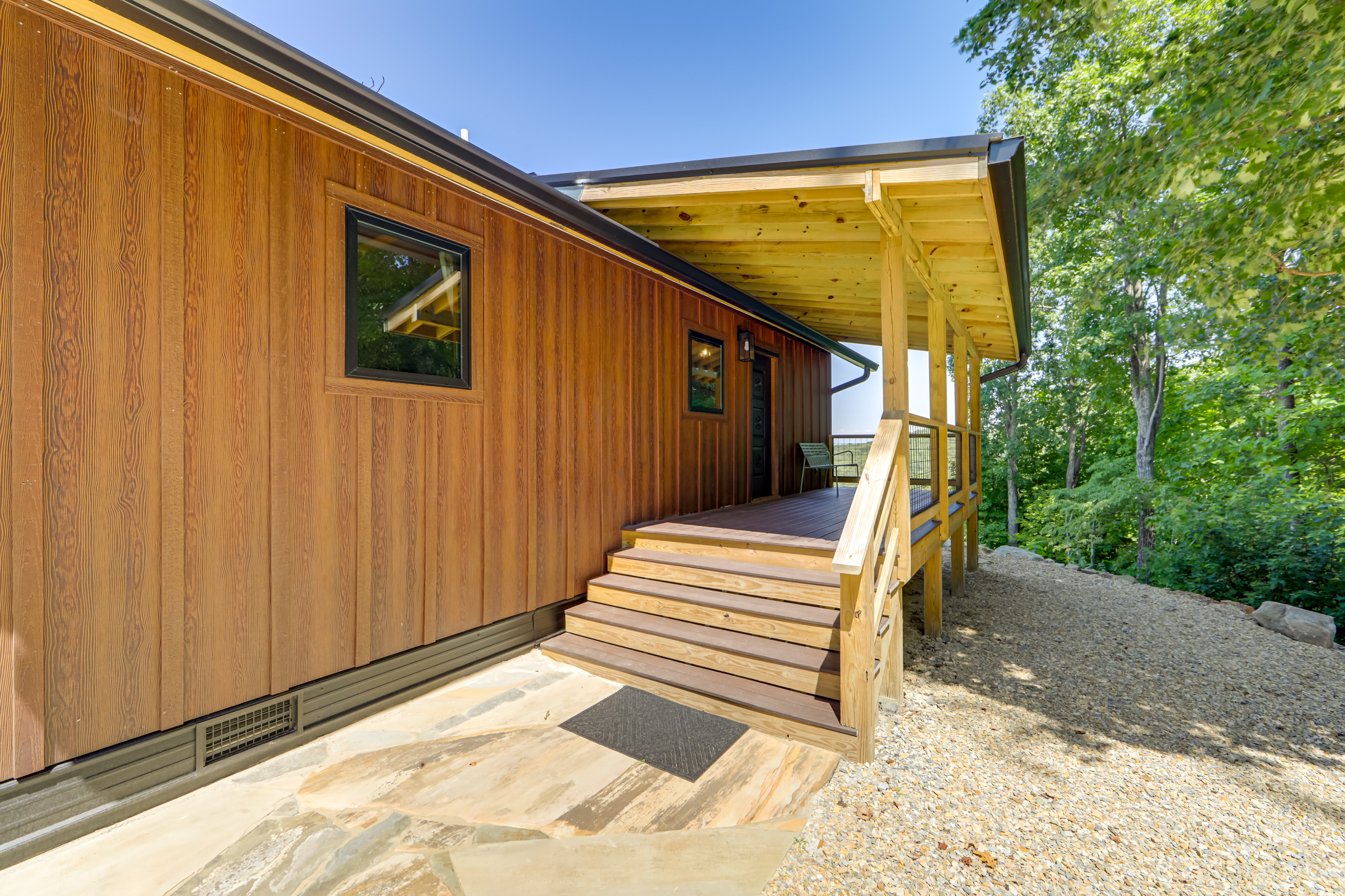 Dreamy Penrose Cabin w/ Panoramic Mountain Views