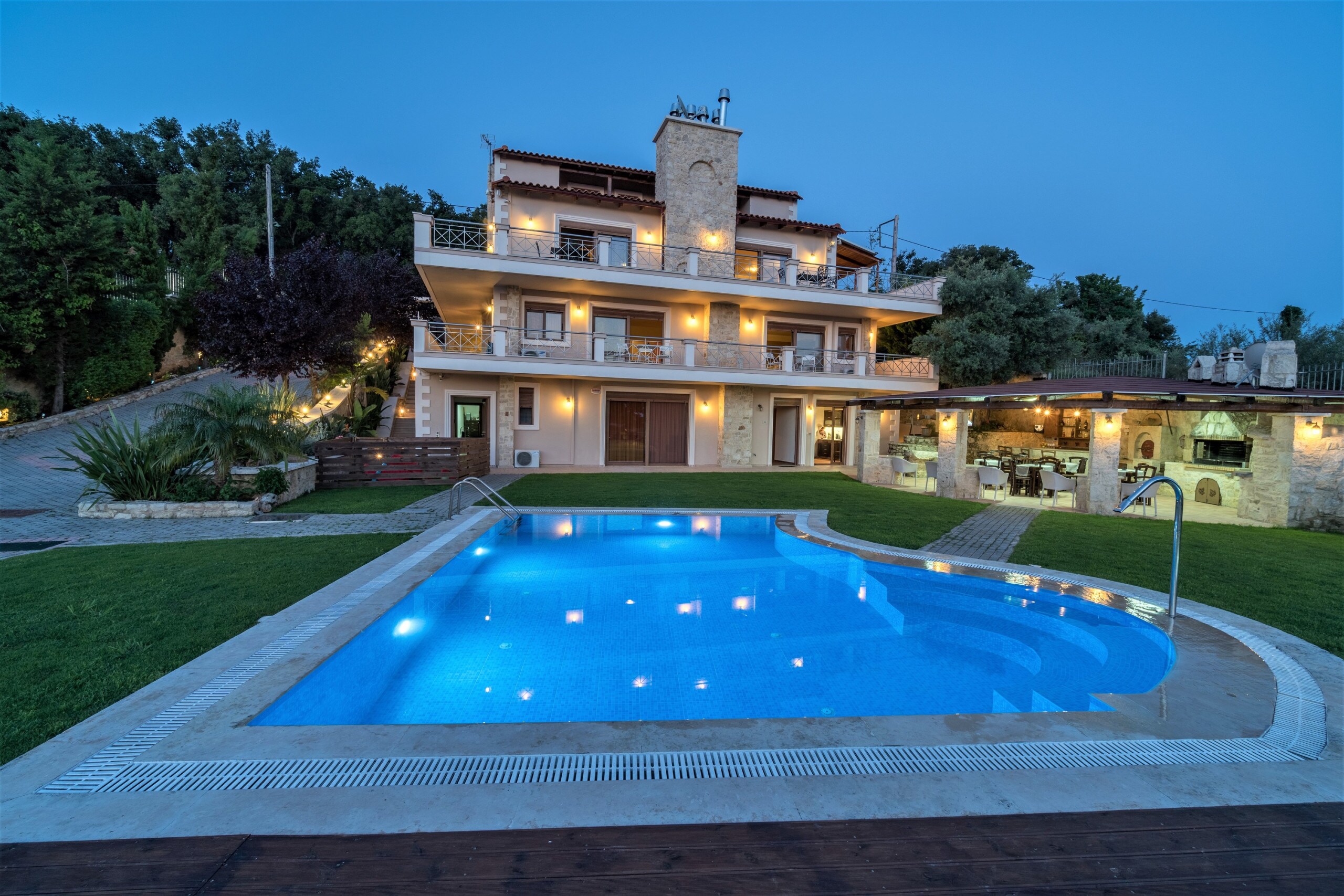 Property Image 2 - Villa Zoni