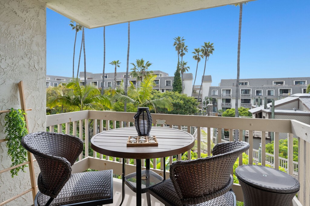 Enjoy eating breakfast and sipping your morning coffee on the south facing balcony