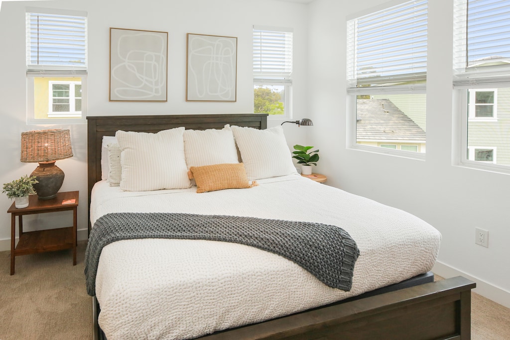 Sleep like royalty in lush your California King bed.