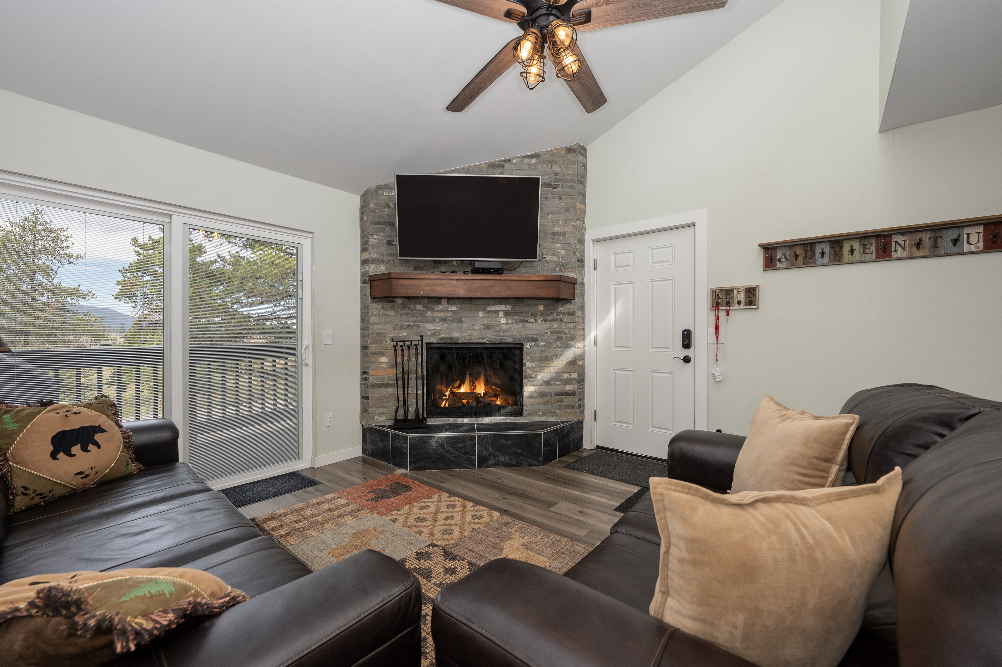 SWP Meadow Ridge living room fireplace and TV