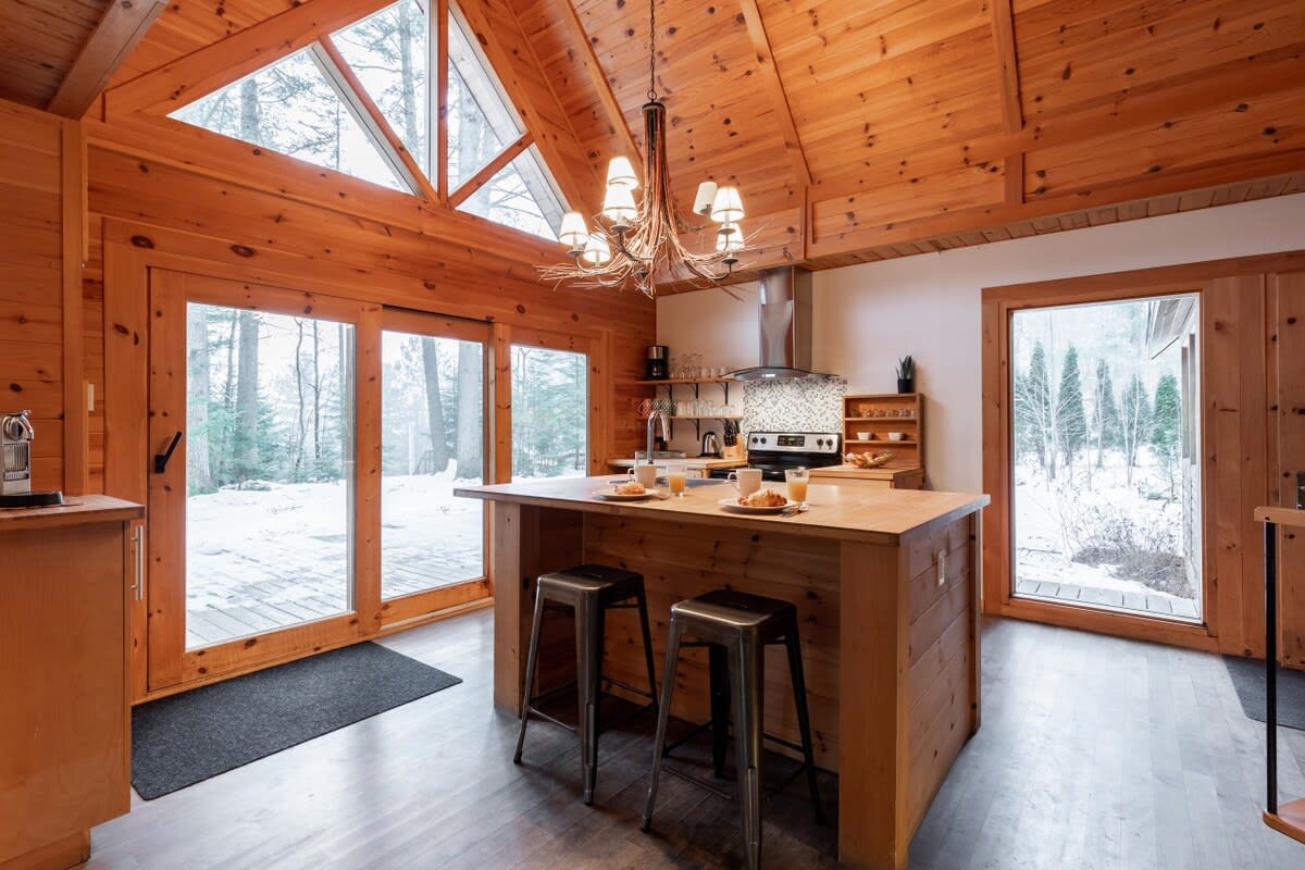 Kitchen island