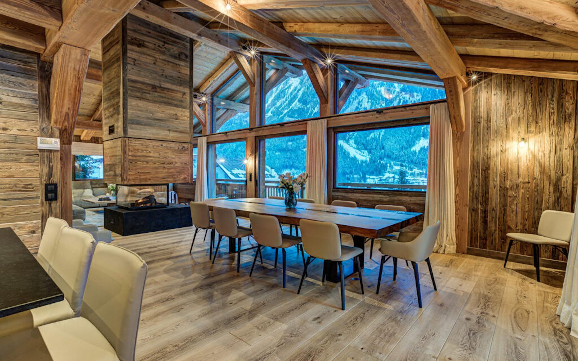 Chalet with sophisticated details offering a refined holiday